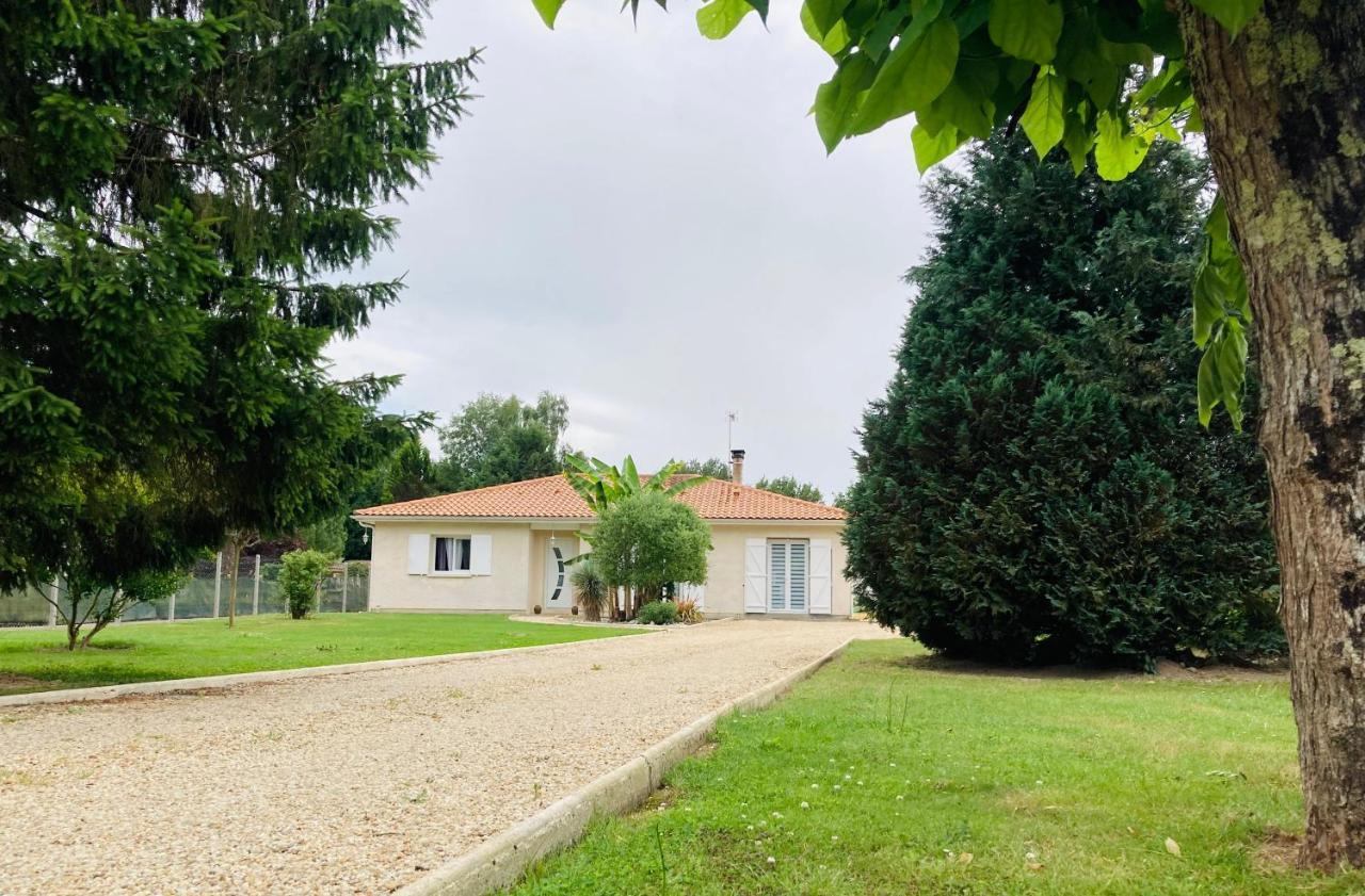 Maison Familiale Avec Jardin De 1500M2 Saint-Genes-de-Fronsac Ngoại thất bức ảnh